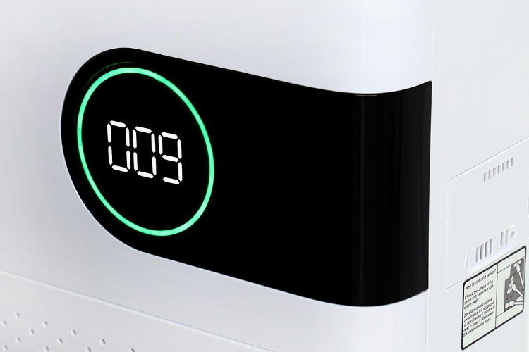 Wskaźnik jakości powietrza w oczyszczaczu Welltec APH450D.