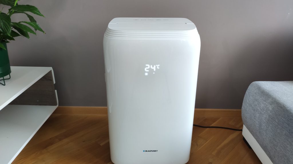 Klimatyzator przenośny Blaupunkt MB S 1111 E przód wyświetlacz