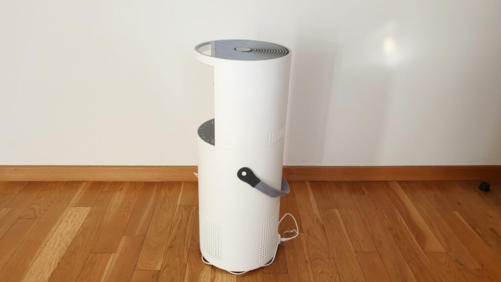 Vestfrost VP-E2S40WH z uchwytem widok z boku